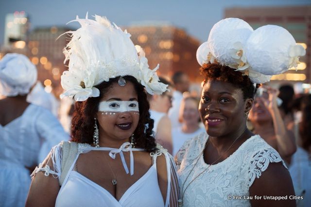 NYC-Diner en Blanc-2015-Hudson River Park-Pop Up White Dinner-032