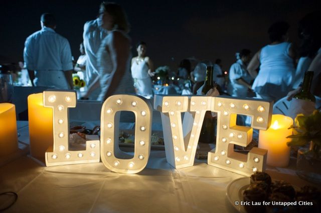 NYC-Diner en Blanc-2015-Hudson River Park-Pop Up White Dinner-041