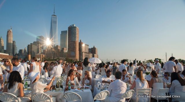 NYC-Diner en Blanc-2015-Hudson River Park-Pop Up White Dinner