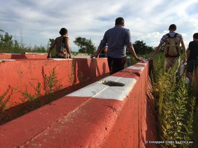 Hunts Point South-Waterfront-Wild-Abandoned-Park-Long Island City-Queens-NYC-016