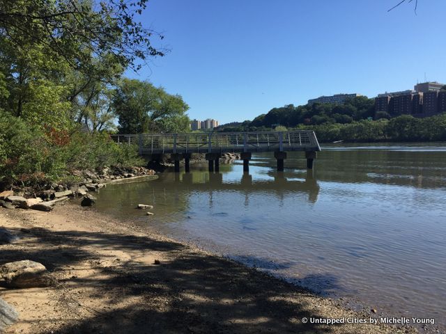 Swindler's Cove-Peter Jay Sharp Boathouse-Sherman Creek Waterfront Esplanade-Inwood-Sandy Beach-NYC-001