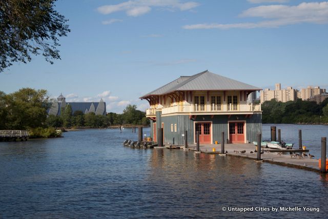 Swindler's Cove-Peter Jay Sharp Boathouse-Sherman Creek Waterfront Esplanade-Inwood-Sandy Beach-NYC-001