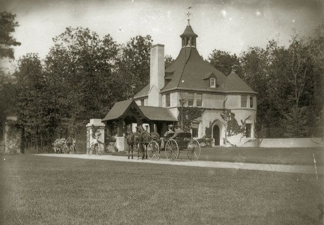 Belle Terre Gatehouse-Port Jefferson-Gardens of Eden-Long Island's 20th Century Planned Communities-NYC