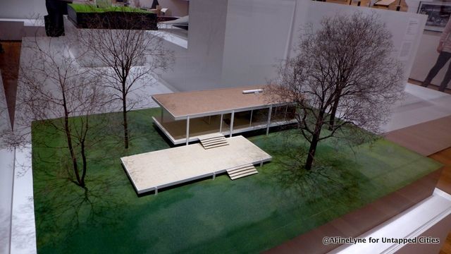 Ludwig Mies van der Rohe. Farnsworth House Engless House MoMa Untapped Cities AFineLyne