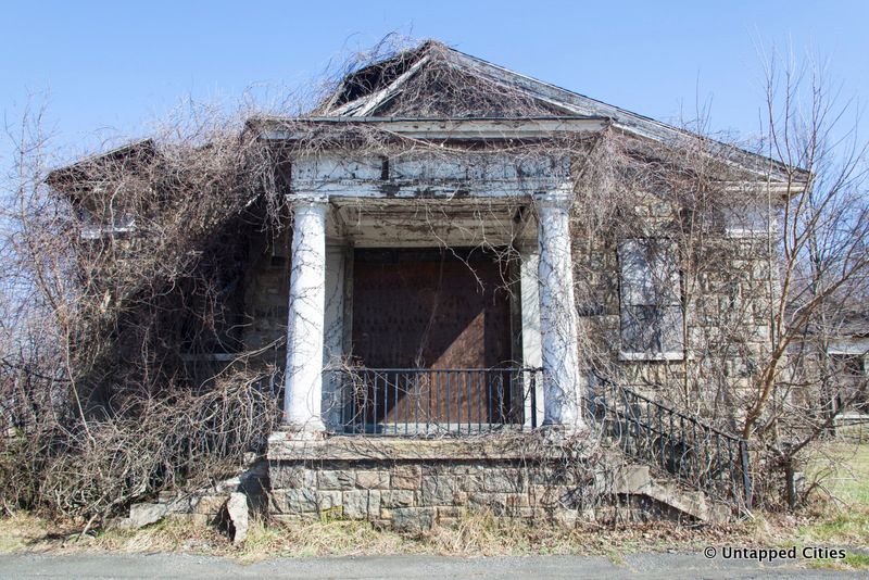 Abandoned-Letchworth Village Psychiatric Hospital-Haverstraw-Thiells-Rockland County-NY-Untapped Cities-004