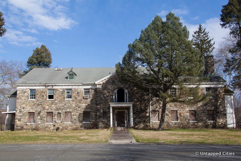 Abandoned-Letchworth Village Psychiatric Hospital-Haverstraw-Thiells-Rockland County-NY-Untapped Cities-026