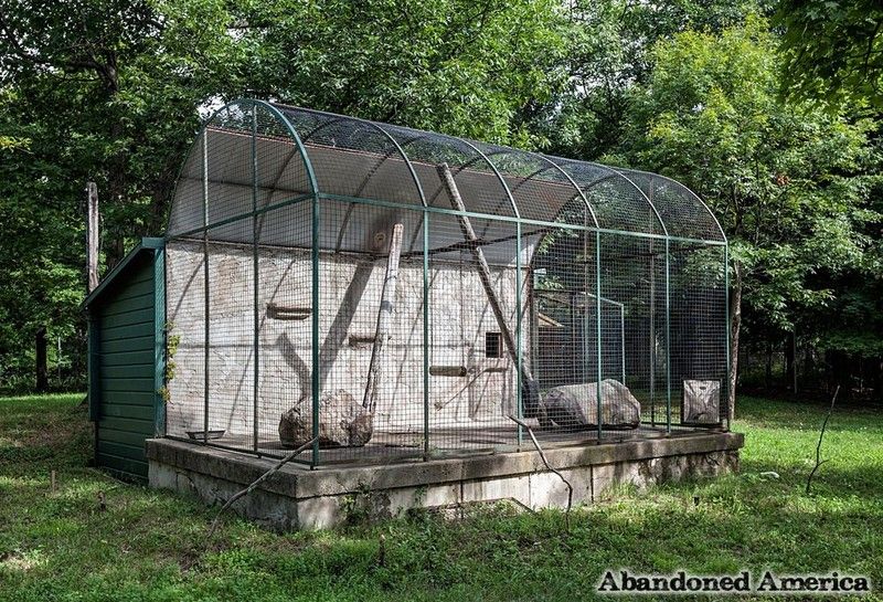 Catskills Game Farm-Matthew Christopher-Abandoned America-NYC-003