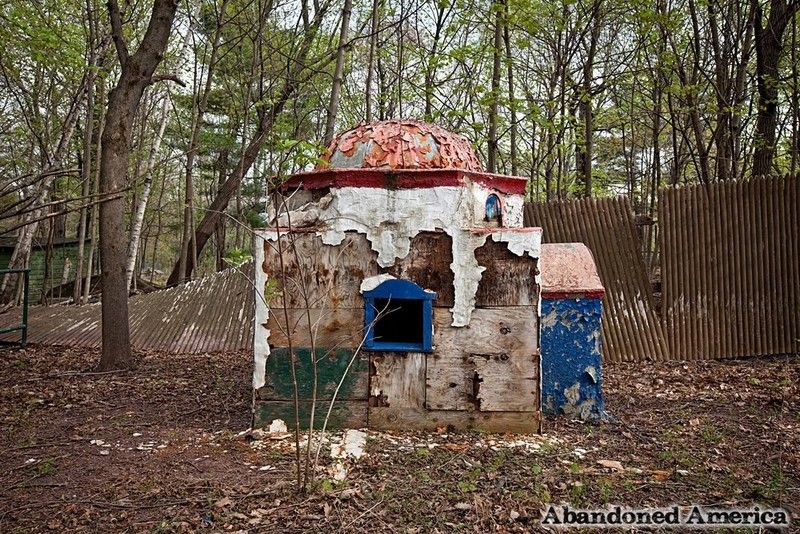 Catskills Game Farm-Matthew Christopher-Abandoned America-NYC-013