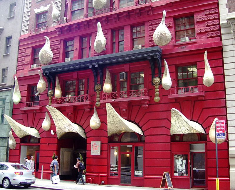 nyc-manhattan-flatiron-gershwin-hotel-the-evelyn-over-the-top-building