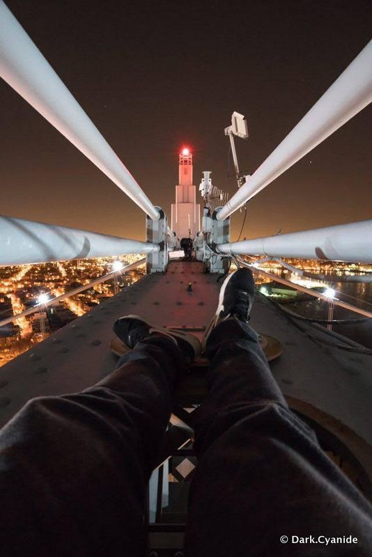 dark cyanide-trioboro bridge top-nyc-untapped cities