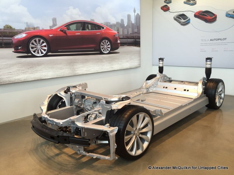 tesla_showroom-chassis-red_hook-brooklyn-new_york_city-untapped_cities-alexander_mcquilkin