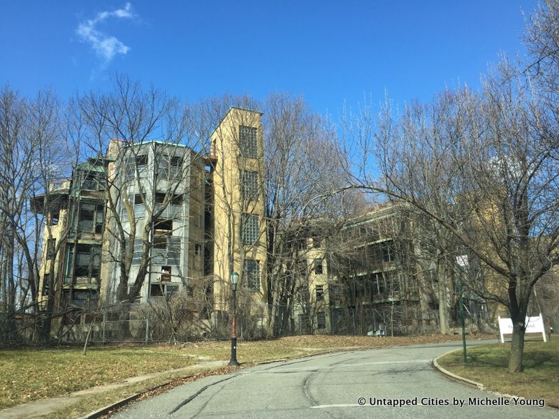 Abandoned Sea View Hospital-Buildings-Staten Island-NYC-007