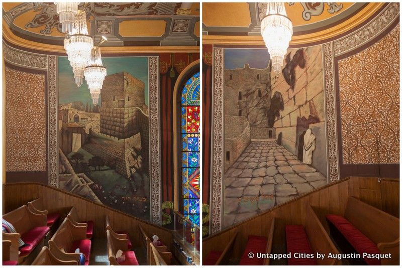 Murals inside inside Bialystoker Synagogue