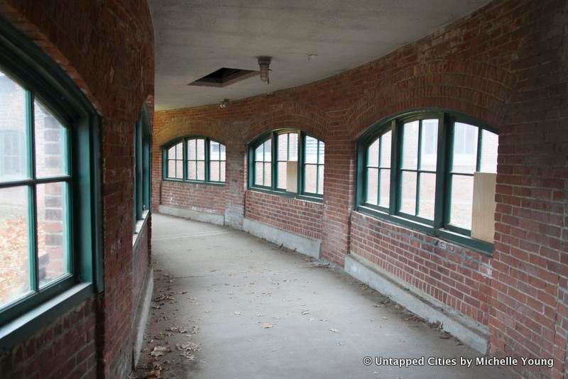 Ellis Island-Southside Hospitals-Abandoned-JR Art-Inside Out-NYC-003