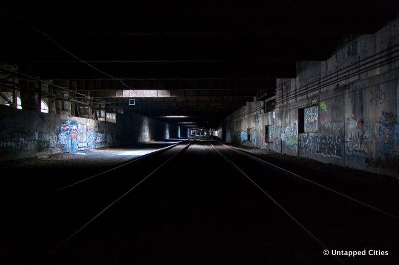 Freedom Tunnel-Riverside Park-Amtrak-Urban Exploration-Street Art-Graffiti-Chris Freedom Pape-NYC_1-001