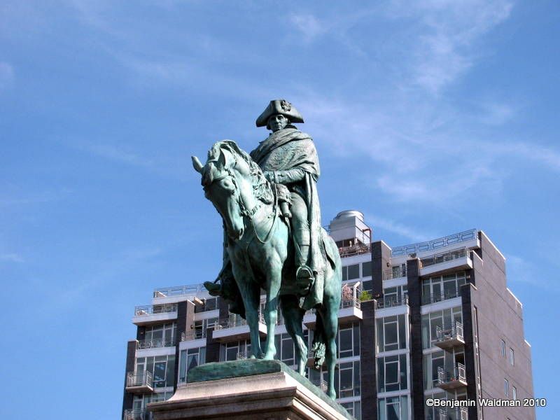 george washington at valley forge statue