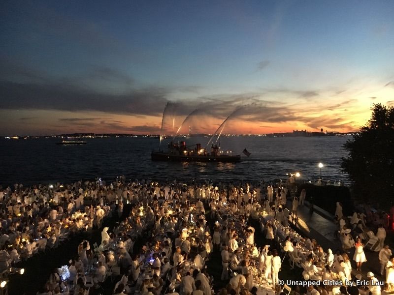 2016-nyc-diner-en-blanc-robert-f-wagner-park-jr-the-battery-nyc-12