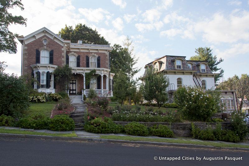 kingston-hudson-valley-rondout-historic-district-chestnut-street-historic-districtjpg