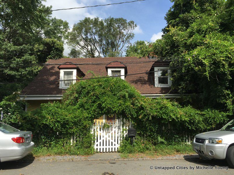 Lent Riker Smith Homestead, one of the oldest buildings in Queens