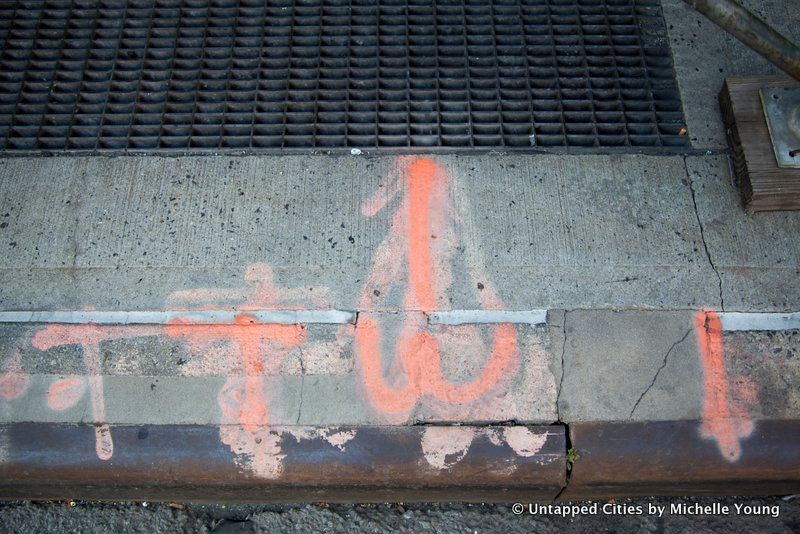 networks-of-new-york-an-illustrated-field-guide-to-urban-internet-infrastructure-ingrid-burrington-manholes-symbols-spray-paint-nyc_1