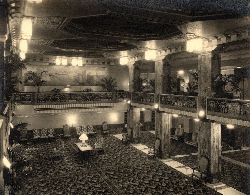 new-yorker-hotel-lobby-south-1930s-lobby-luis-jambor-murals-nyc