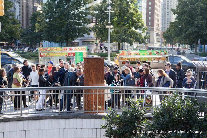 all-seeing-trump-trump-zoltar-fortune-telling-machine-misfortunes-columbus-circle-trump-international-nyc_30