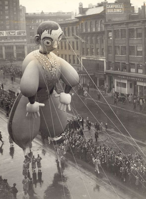 Eddie Cantor Macy's Thanksgiving Day parade balloon