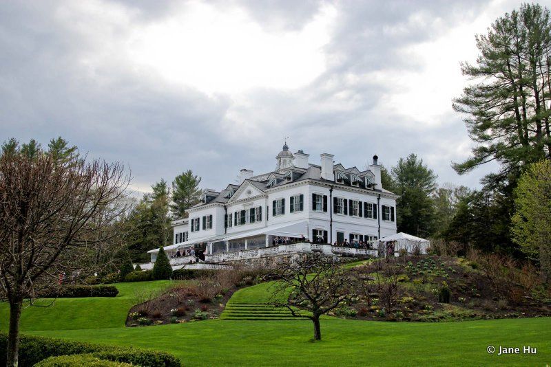 the-mount-edith-wharton-home-estate-michelle-and-augustin-wedding-lenox-berkshires-massachusetts-nyc-2