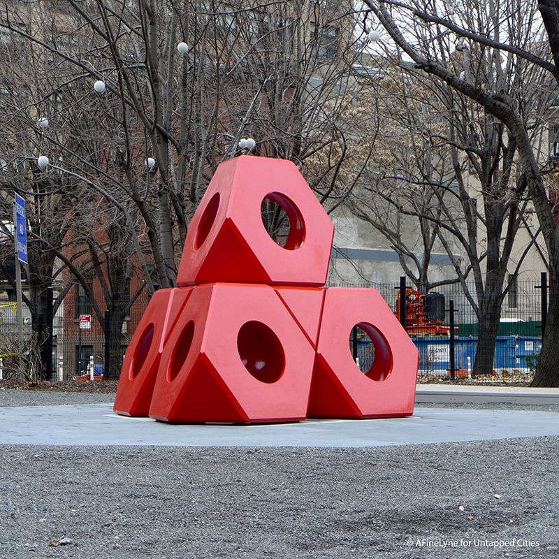 noguchi-freeman-plaza-east-untapped-cities-afinelyne