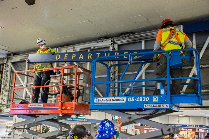 Penn Station Departure Board-Removal-Demolition-2017-NYC-005