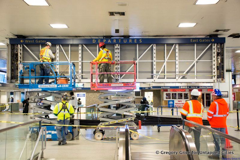 Penn Station Departure Board-Removal-Demolition-2017-NYC-007