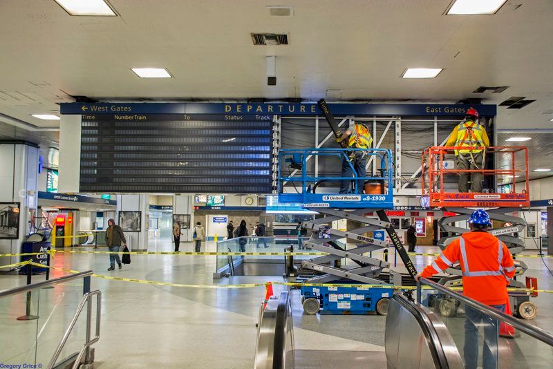 Penn Station Departure Board-Removal-Demolition-2017-NYC-013