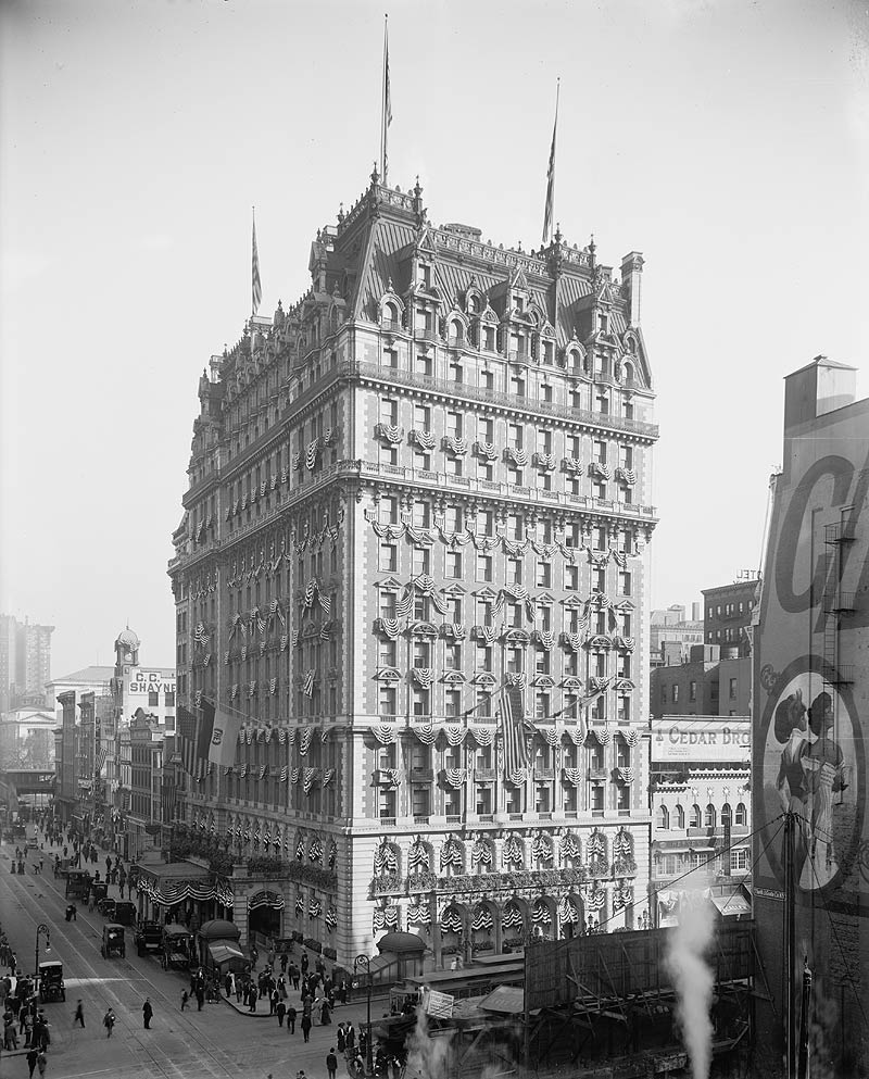 Knickerbocker Hotel 