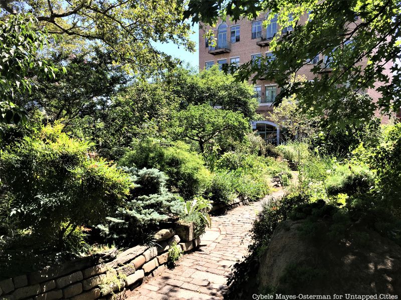 Green Dome garden in Williamsburg