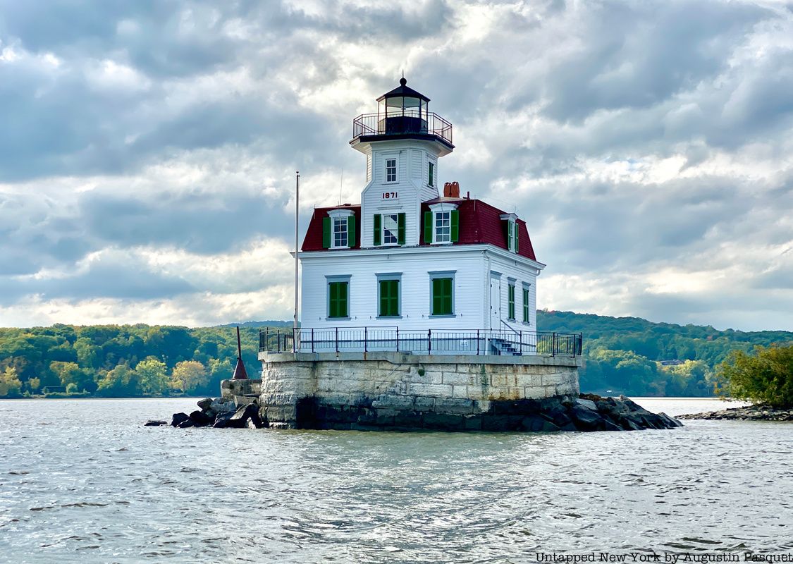 Esopus Meadow Lighthouse