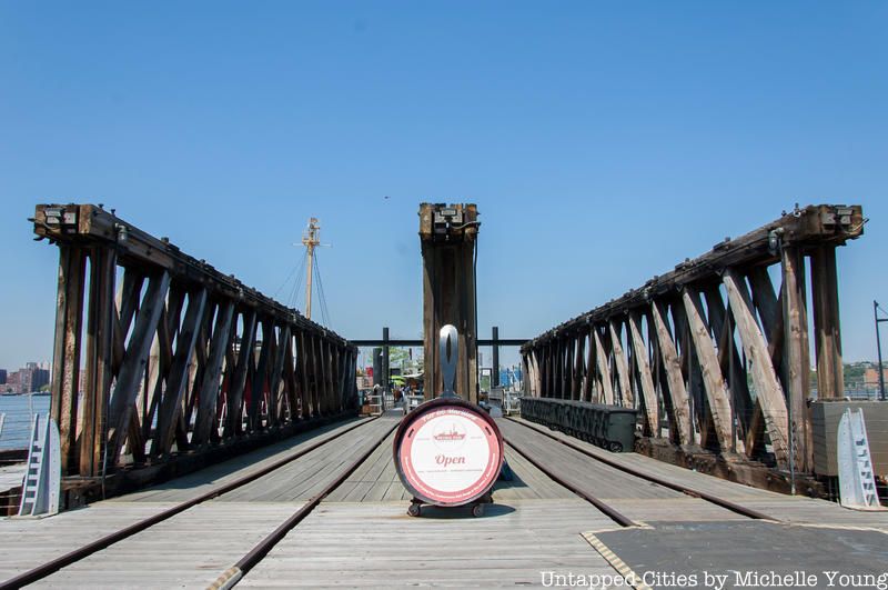 Float bridge at Pier 66