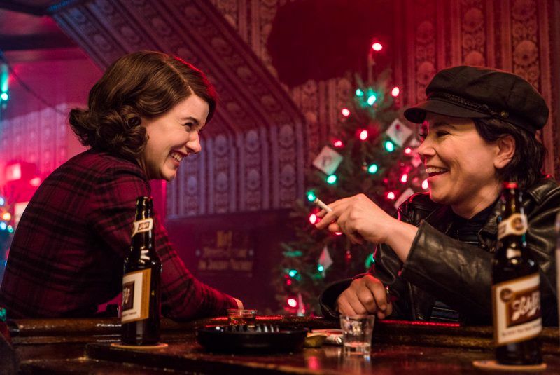 Midge and Susie at Kettle of Fish in the Marvelous Mrs. Maisel