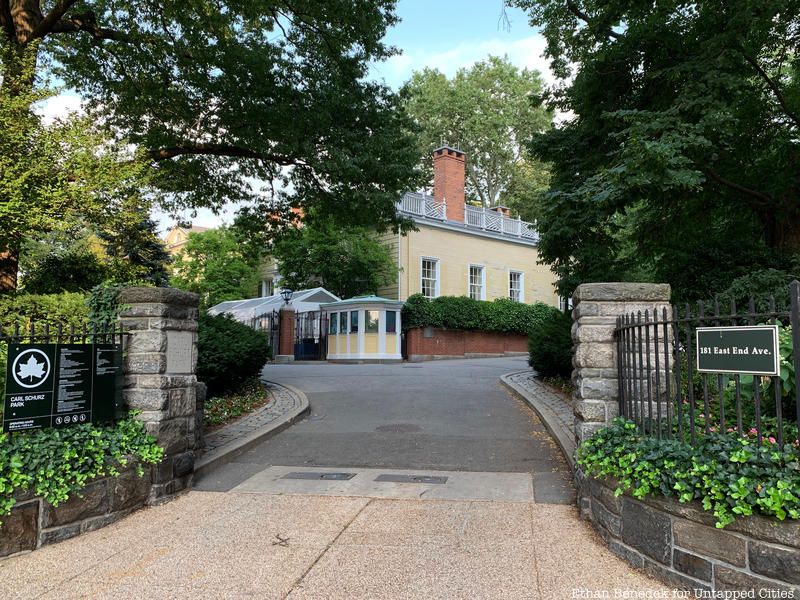 A view of the exterior of Gracie Mansion where tunnels are not visible. 