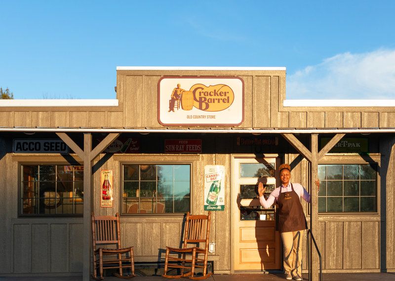 Tiny Cracker Barrel Pop Up NYC staff waving