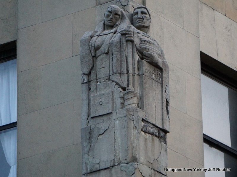 Detail on Edificio Banco Mexicano