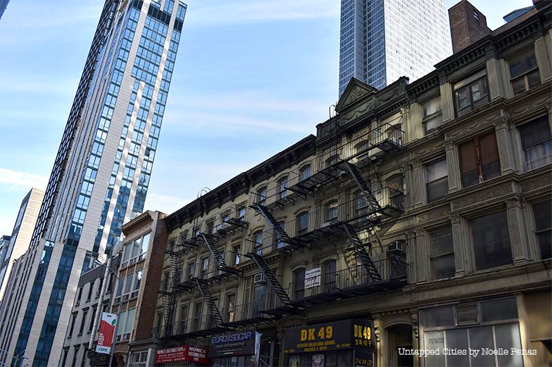 Detail of buildings at Tin Pan Alley