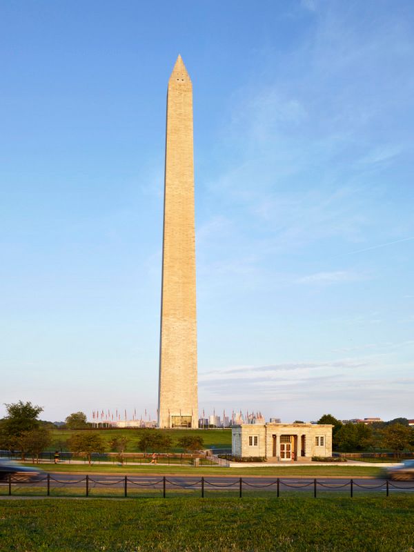 Washington Monument new Visitor Facility from a distance