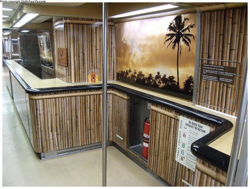 Metro North Jungle Tiki Bar ar