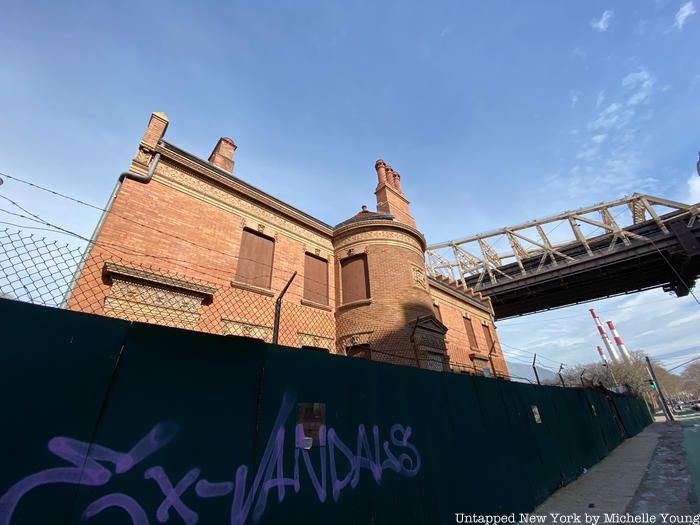 New York Architectural Terra Cotta Company building