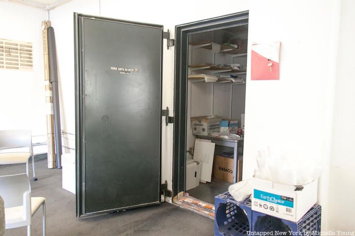 Former safe