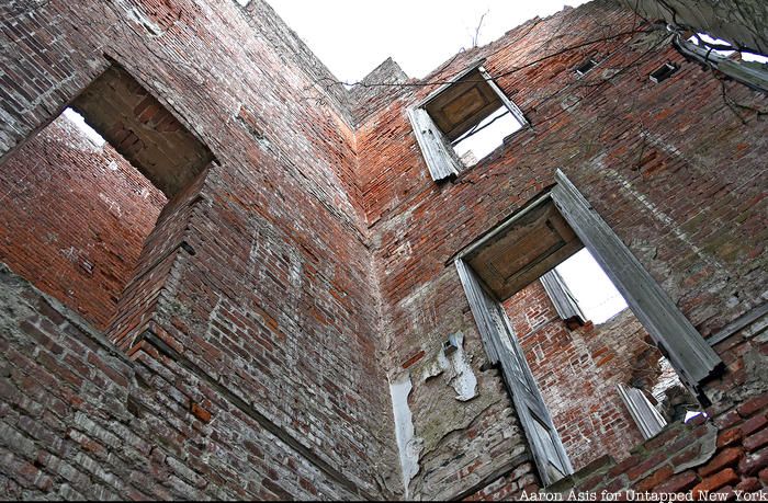 Looking up inside smallpox hospital