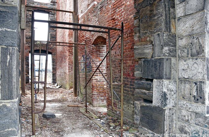 Inside the Smallpox hospital