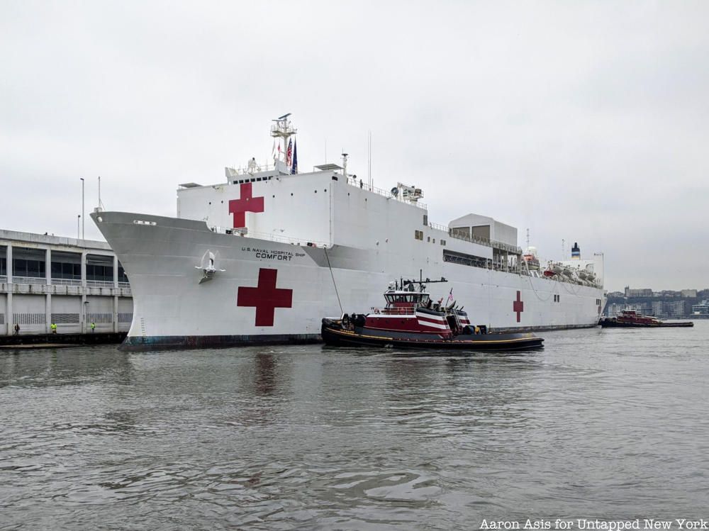 USNS Comfort arrives in New York