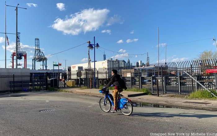 Citibiker in Red Hook