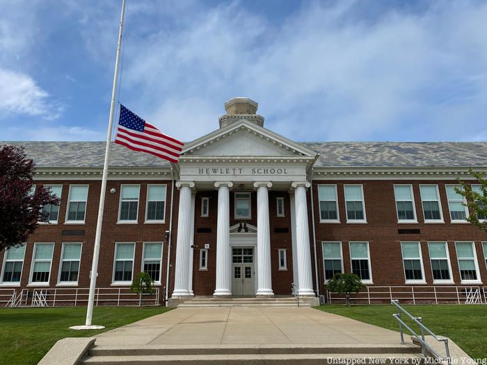 Hewlett School